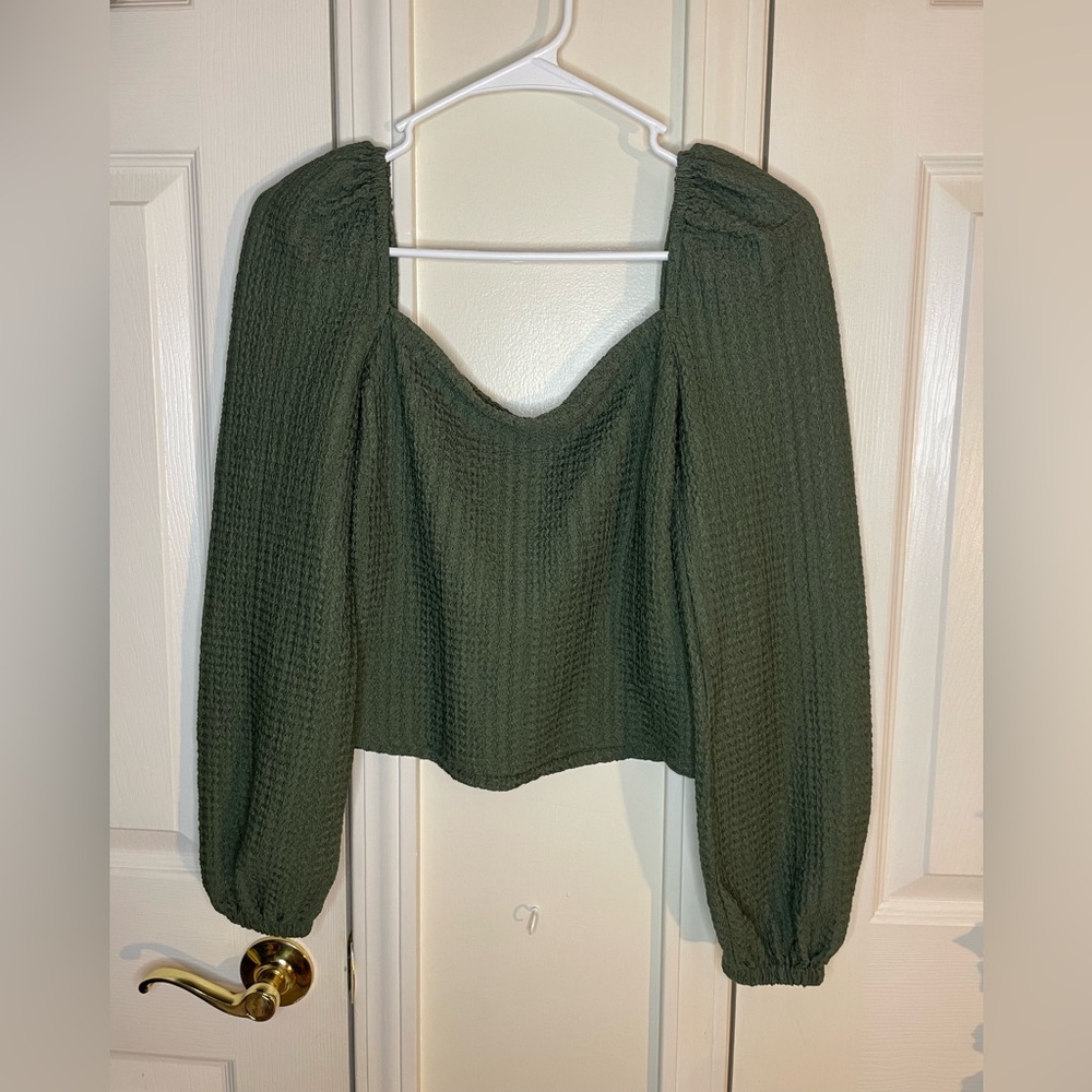 Crop blouse billow sleeves